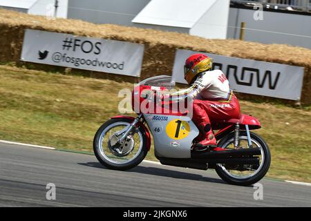 Giacomo Agostini, MV Agusta 500, Two-Wheel Grand Prix Heroes, kultige Rennmotorräder von den späten 1940er bis 2021, Goodwood Festival of Speed, The Stockfoto