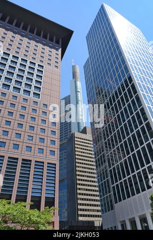 Eine Aufnahme von Wolkenkratzern im Finanzviertel von Frankfurt Stockfoto