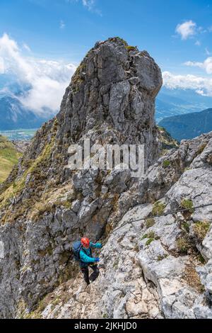 Klettersteig auf dem Roßkopf im Rofangebirge. Stockfoto