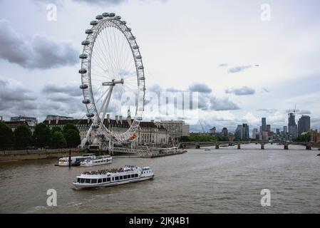 London Eye, Millennium Wheel, Ferris Wheel, South Bank of the Thames, London, Großbritannien Stockfoto