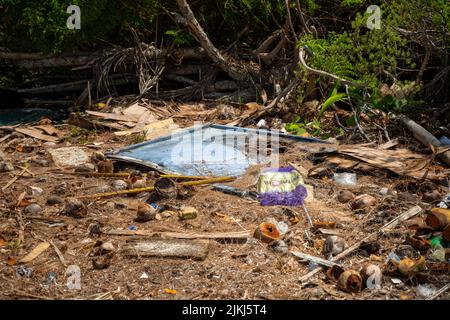 Der Plastikmüll am Strand in Punta Cana, Dominikanische Republik Stockfoto