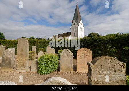 Dorfkirche St. Clemens in Nebel, Nebel, Amrum, Nordfriesland, Nordsee, Nordfriesische Inseln, Nationalpark Wattenmeer, Nationalpark Schleswig-Holsteinisches Wattenmeer, Schleswig-Holstein, Deutschland Stockfoto