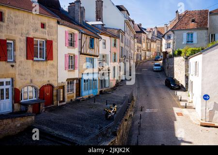 Farbige Häuser in Langres in der Champagne Stockfoto
