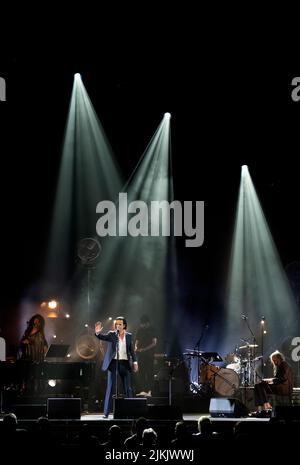 Die Sänger Nick Cave und Warren Ellis leben im Paramount Theater in Oakland Stockfoto