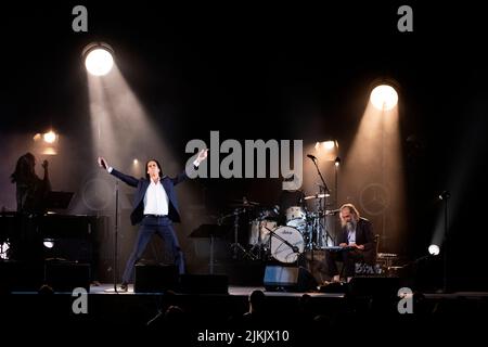 Die Sänger Nick Cave und Warren Ellis leben im Paramount Theater in Oakland Stockfoto