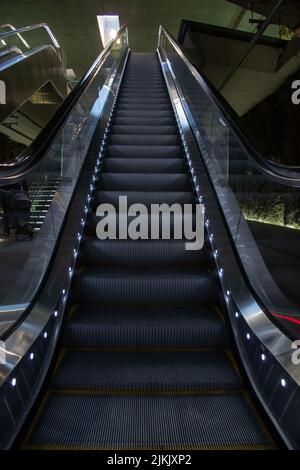 Rolltreppen in der Metro-Station Granada Stockfoto