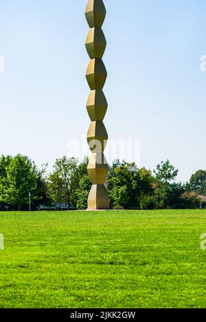 Die endlose Säule (Säule des Unendlichen oder Coloana Infinitului) Stockfoto