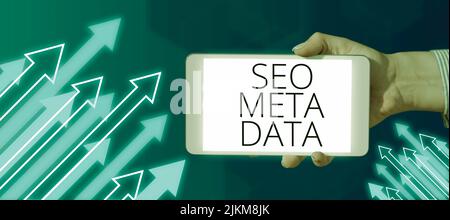 Inspiration mit Zeichen Seo Meta Data. Geschäftskonzept Suchmaschinenoptimierung Online-Marketing-Strategie Geschäftsmann hält Ein Tablet bereit Stockfoto