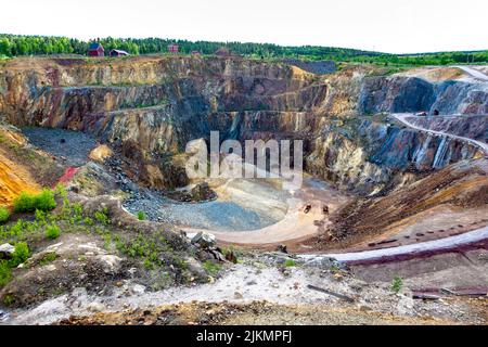 Die große Grube, die am 25.. Juni 1687 in der Falu Mine (Falu Gruva), Falun, Schweden, durch eine Höhle verursacht wurde Stockfoto