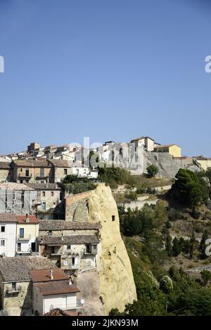 Panoramablick auf das Dorf Baselice in Benevento, Italien Stockfoto