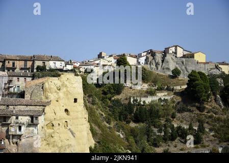 Panoramablick auf das Dorf Baselice in Benevento, Italien Stockfoto