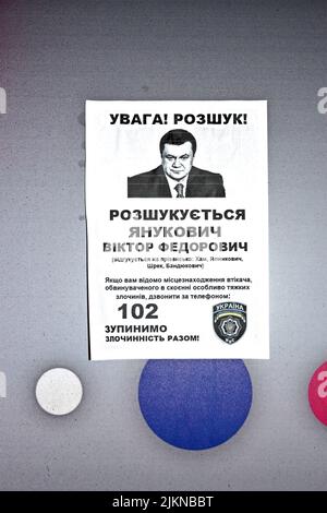 Plakat auf ukrainischer Sprache zum Euro-maidan-Treffen in Kiew. Treffen zum Niedergang der Ukraine für die Integration in die Europäische Union. Stockfoto
