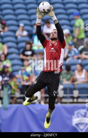 Seattle, Washington, USA. 02. August 2022: Seattle Sounders-Torwart Stefan frei (24) geht vor dem MLS-Fußballspiel zwischen dem FC Dallas und dem Seattle Sounders FC im Lumen Field in Seattle, WA, einen Block in den Himmel. Steve Faber/CSM Credit: CAL Sport Media/Alamy Live News Stockfoto