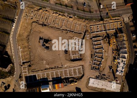 Top down Luftaufnahme des Immobilienprojekts PUUR21 neue Wohnbaustelle Teil des Stadtentwicklungsplans Noorderhaven Nachbarschaft Stockfoto