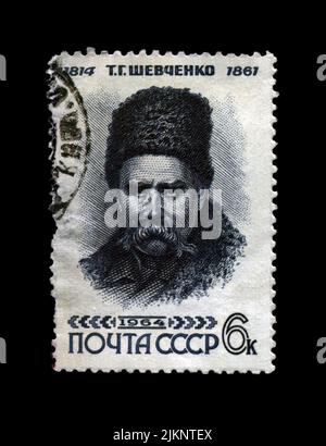 Taras Schewtschenko, berühmter ukrainischer Dichter, um 1964. 150. Geburtstag. Vintage Briefmarke gedruckt in der UdSSR isoliert auf schwarzem Hintergrund. Stockfoto