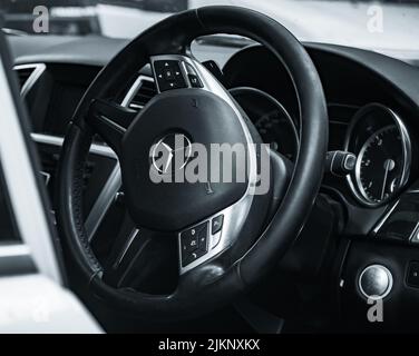 Lenkrad und Armaturenbrett-suv von Mercedes-Benz Stockfoto