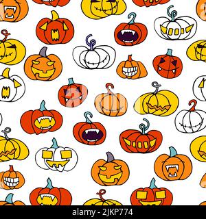 Nahtlose halloween gruselige orange Kürbisse Muster. Komisches, gruseliges, lächelndes Gesicht auf weißem Hintergrund. Doodle Autumn Charaktere. Happy Halloween Symbol. Stock Vektor