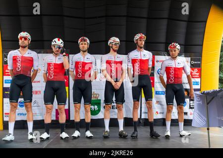 Chelm, Lubelskie, Polen - 31. Juli 2022: 79 Tour de Pologne, Präsentation des Cofidis-Teams Stockfoto