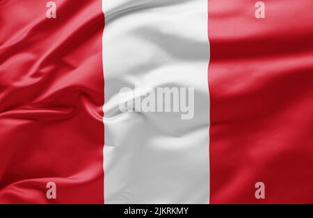 Schwenkende Nationalflagge von Peru Stockfoto
