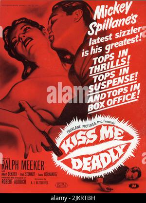 RALPH MEEKER als Mike Hammer in KISS ME DEADLY 1955 Regisseur / Produzent ROBERT ALDRICH Roman Mickey Spillane Executive Producer Victor Saville Parklane Picturs Inc. / United Artists Stockfoto