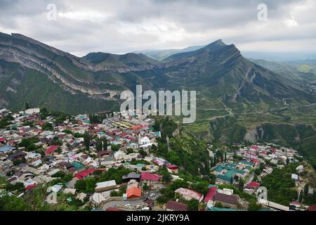 Dorf Gunib, ländliche Ortschaft und Verwaltungszentrum des Distrikts Ghunib der Republik Daghestan. Russland Stockfoto