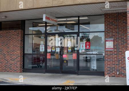 Augusta, GA USA - 05 21 21: Eingang zum CVS-Apotheke Stockfoto