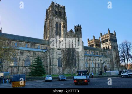 Ein Blick auf die Kathedrale von Durham am Morgen, England, Großbritannien Stockfoto