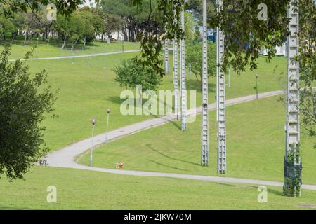 Eine malerische Aussicht auf den Bela Vista Park in Lissabon, Portugal Stockfoto