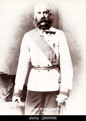 1888 , Wien , Österreich : der berühmte österreichische Kaiser FRANZ JOSEF ( 1830 - 1916 ) , Kaiser von Österreich , König von Ungarn und Böhmen - FRANCESCO GIUSEPPE - JOSEPH - ABSBURG - ASBURG - ASBURGO - ADEL - NOBILI - NOBILTA' - REALI - ABSBURGO - HASBURG - LIZENZGEBÜHREN - Schnurrbart - Baffi ---- Archivio GBB Stockfoto