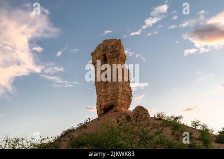 Namibia, Landschaft im Damaraland, dem berühmten Felsen von Vingerklip Stockfoto