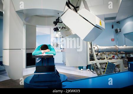 Die onkologische Hadrontherapie ermöglicht eine hohe Präzision der Behandlung. Stockfoto