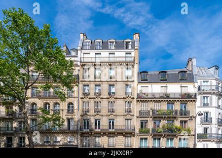 Paris, wunderschöne Gebäude, Boulevard Beaumarchais im 11e-Viertel Stockfoto