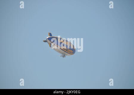 Das Luftschiff über Turin Stockfoto