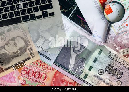 Paraguayische Guarani Cash- und Aktienmarktindikatoren Stockfoto