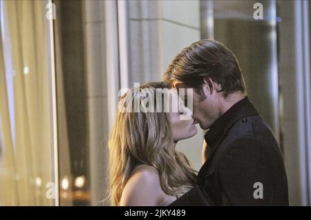 HILARY DUFF, CHRIS CARMACK, Schönheit und den Aktenkoffer, 2010 Stockfoto