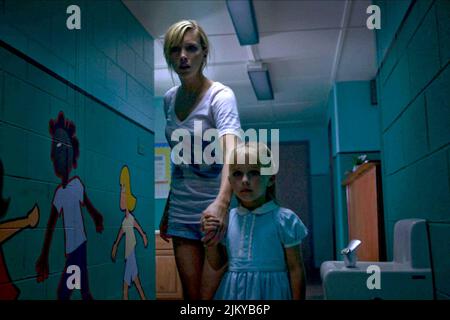 KATIE CASSIDY, JULIANNA DAMM, ein Alptraum auf Ulme-Straße, 2010 Stockfoto