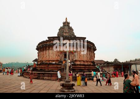 Der Sharada- oder Sharadamba-Tempel am Tag des Dasara- oder Dussehra-Festivals. Stockfoto