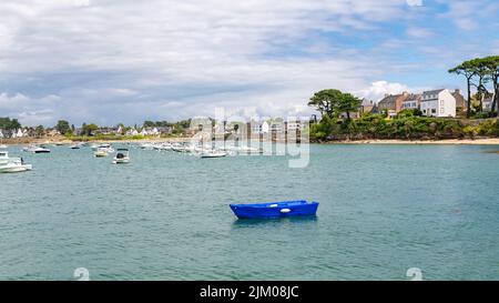 Port Navalo in der Bretagne, schönes Dorf am Eingang des Golfs von Morbihan Stockfoto