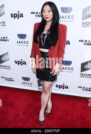 Los Angeles, Usa. 03. August 2022. LITTLE TOKYO, LOS ANGELES, KALIFORNIEN, USA - 03. AUGUST: Die amerikanische Schauspielerin Jackie Dallas kommt bei der Los Angeles Community Screening of Sony Picles' 'Bullet Train' an, die am 3. August 2022 im Aratani Theatre im Japanese American Cultural & Community Center (JACCC) in Little Tokyo, Los Angeles, Kalifornien, USA, stattfand. (Foto von Xavier Collin/Image Press Agency) Quelle: Image Press Agency/Alamy Live News Stockfoto