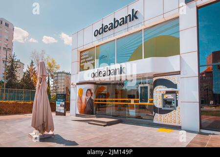 23. Juni 2022, Antalya, Türkei: Odeabank Financial Department Office. Einzahlungs- und Sparkonto-Konzept Stockfoto