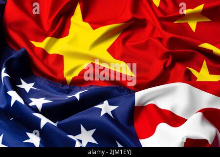 Amerikanische und chinesische Flaggen, diplomatisches Krisenkonzept Stockfoto