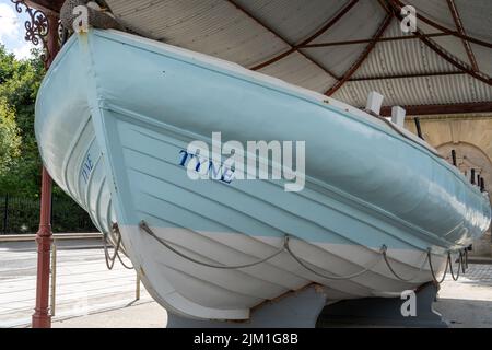 Das Tyne-Rettungsboot - das 2. Älteste überlebende Rettungsboot der Welt, gebaut 1833 in South Shields, South Tyneside, Großbritannien. Stockfoto