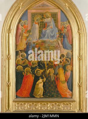 Die Krönung der Jungfrau Maria. Museum: San Marco, Florenz. Thema: Fra Angelico. Stockfoto