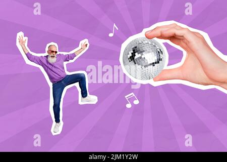 Collage 3D Bild von Pinup Pop retro Skizze von glücklich lächelnd älteren Kerl mit Spaß großen Arm isoliert Malerei Hintergrund Stockfoto