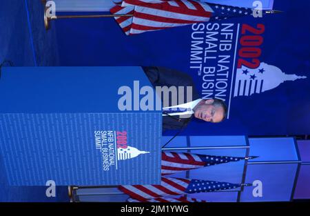 Büro des Sekretärs - SEKRETÄR DONALD EVANS HÄLT KEYNOTE AUF DER NFIB Stockfoto