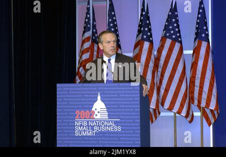 Büro des Sekretärs - SEKRETÄR DONALD EVANS HÄLT KEYNOTE AUF DER NFIB Stockfoto