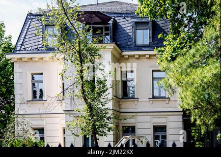 Denkmal für den jungen Erich Kästner in Dresden; Gedenkstätte für den Jungen Erich Kästner in Dresden Stockfoto