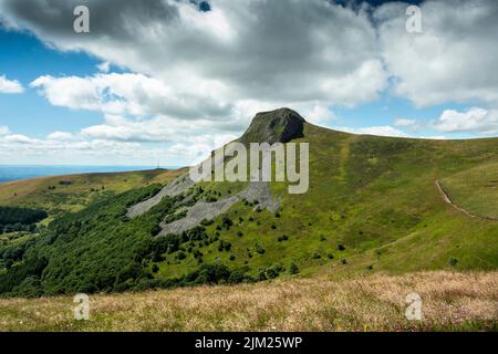 Blick auf Banne d'Ordanche, Regionaler Naturpark der Vulkane der Auvergne, Puy-de-Dome, Auvergne Rhône-Alpes, Frankreich Stockfoto