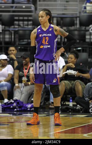 **DATEI FOTO** Brittney Griner wegen Drogenanklagen vor russischen Gerichten für schuldig befunden. WASHINGTON, DC - 27. JUNI: Brittney Griner während eines Spiels gegen Washington Mystics der WNBA, wo ihr Team, der Phoenix Mercury, 101:97 gewann. 27. Juni 2013. Kredit: mpi34/MediaPunch Inc. Stockfoto