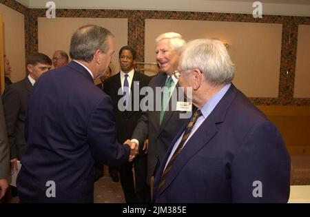 Büro des Sekretärs - FOTOS MIT SEKRETÄR DONALD EVANS AUS JAPAN Stockfoto
